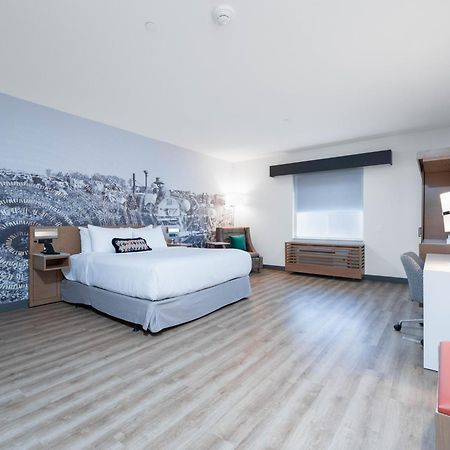 Cambria Hotel El Centro - Imperial Экстерьер фото