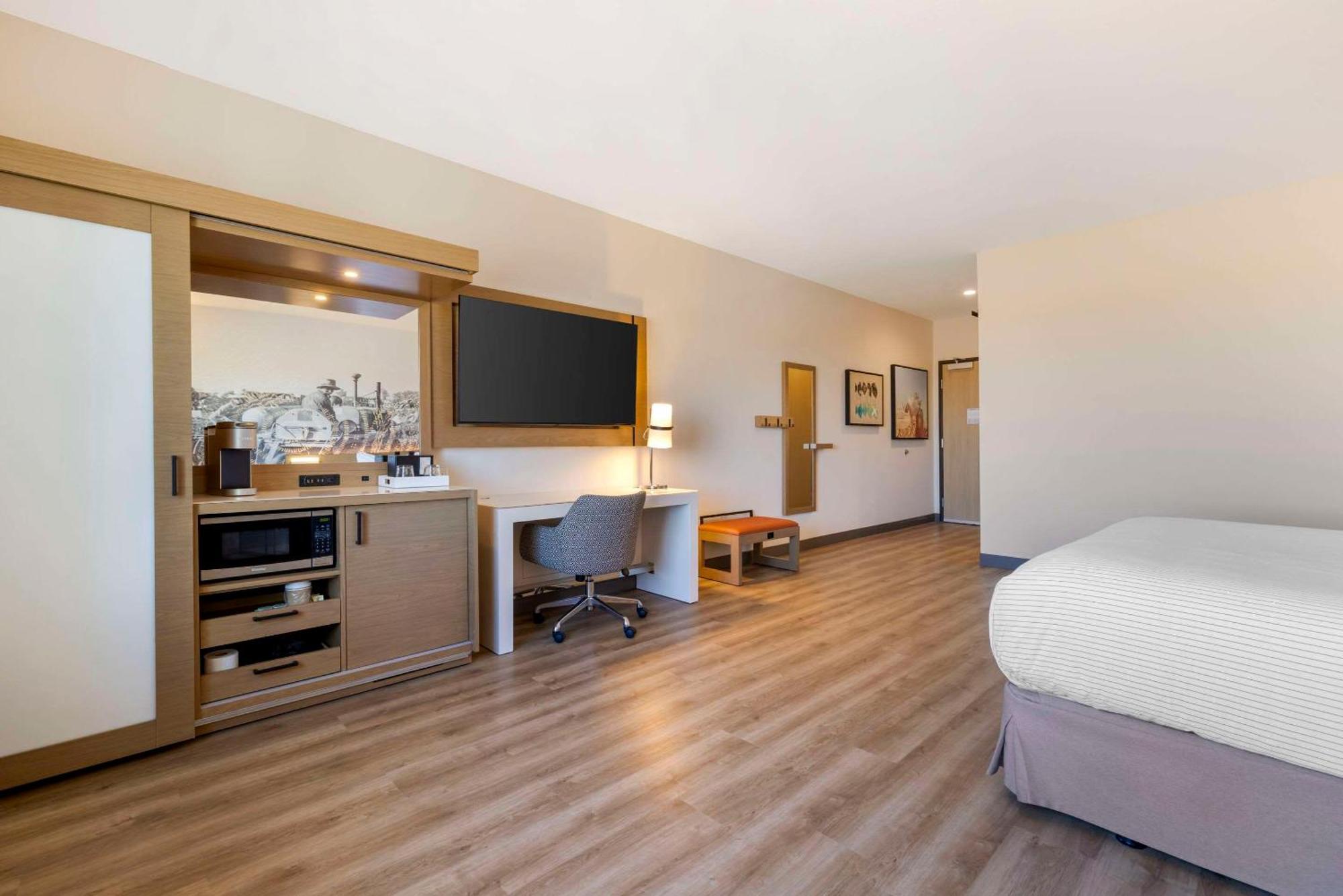 Cambria Hotel El Centro - Imperial Экстерьер фото