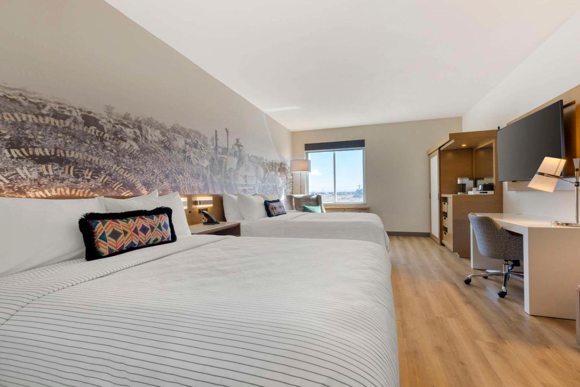 Cambria Hotel El Centro - Imperial Экстерьер фото