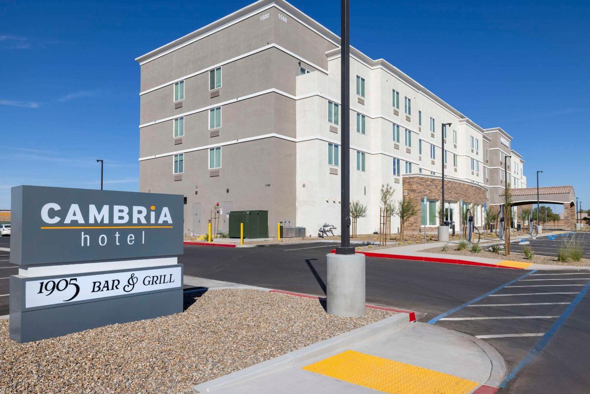 Cambria Hotel El Centro - Imperial Экстерьер фото